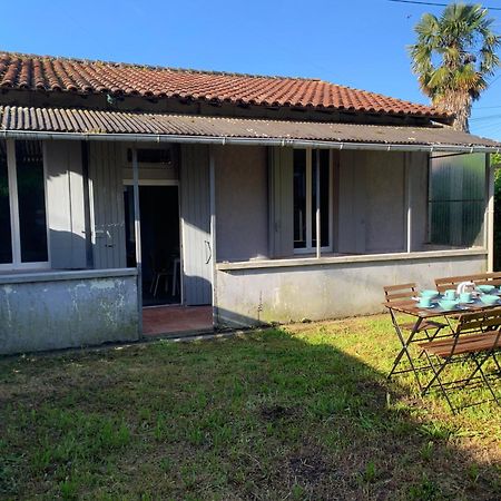 Jolie Medocaine Avec Jardin Apartment Saint-Estèphe Exterior foto